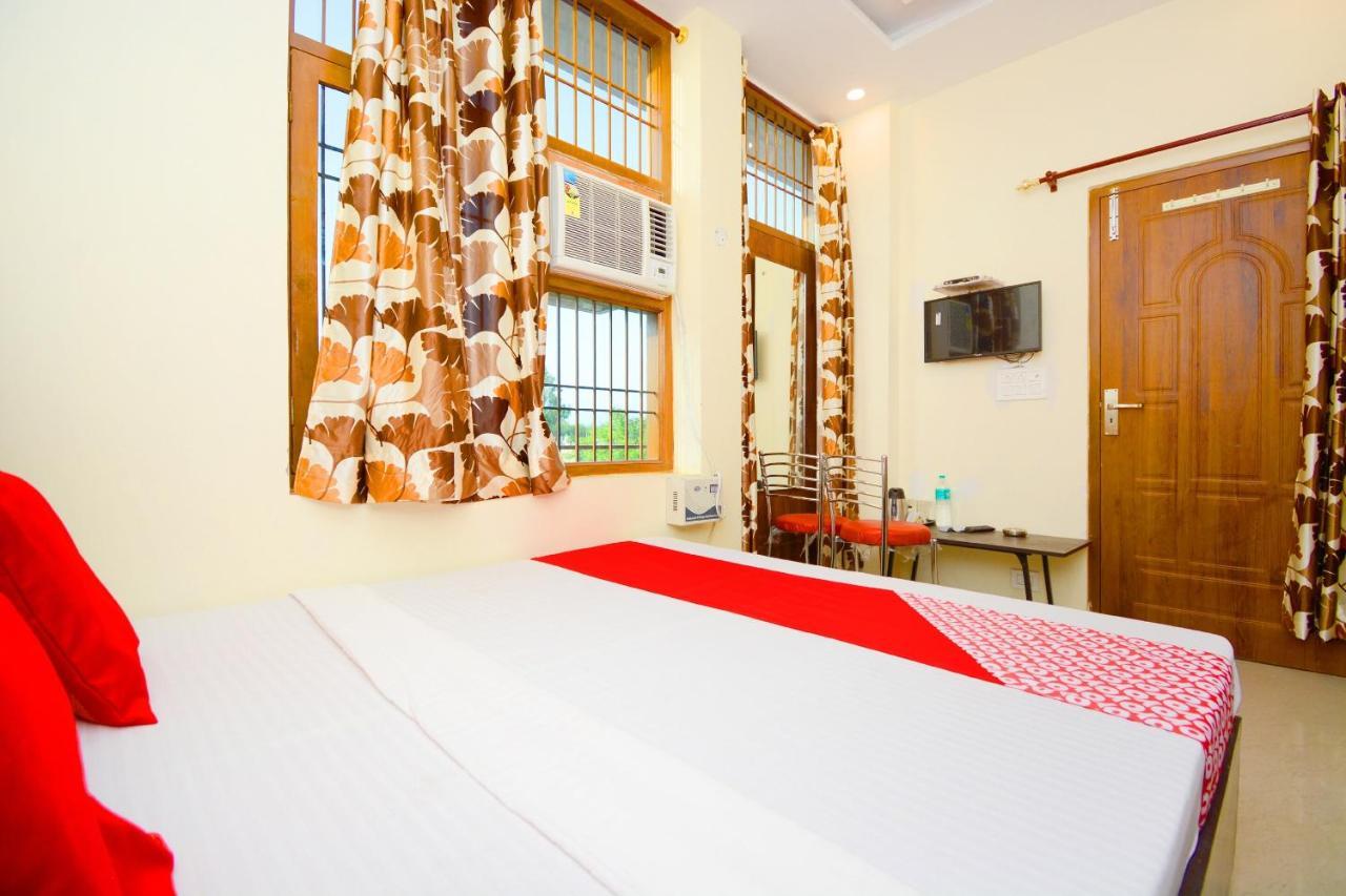 Oyo Flagship 38733 The Sai Palace Panchkula Exteriör bild